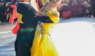 中老年交谊舞教学