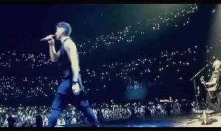 一首很经典的足球歌曲